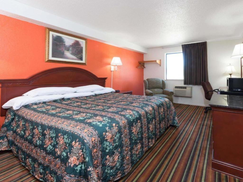 Knights Inn Ferguson Mo Castle Point Exteriér fotografie